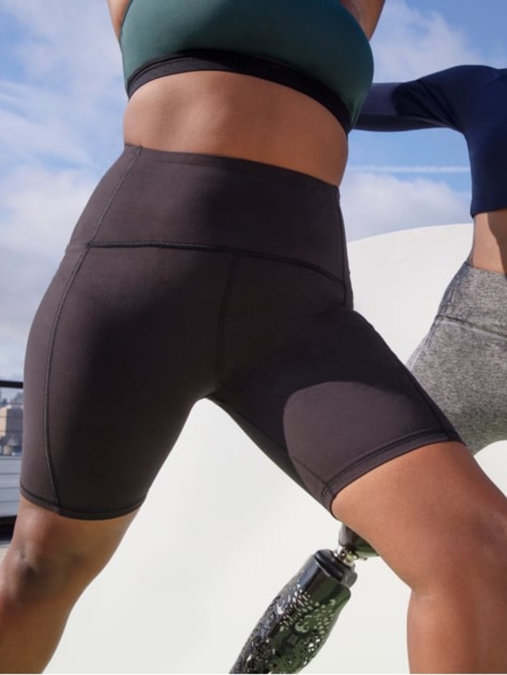Thinx cycle shorts with pockets moderate black size small